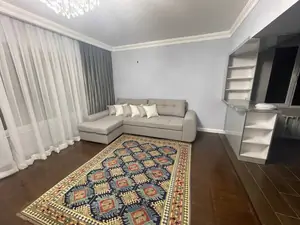 Сдается 3-комнатная квартира − 110 м²