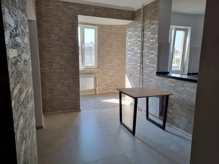 Ijaraga 2 xonali kvartira − 60 m²