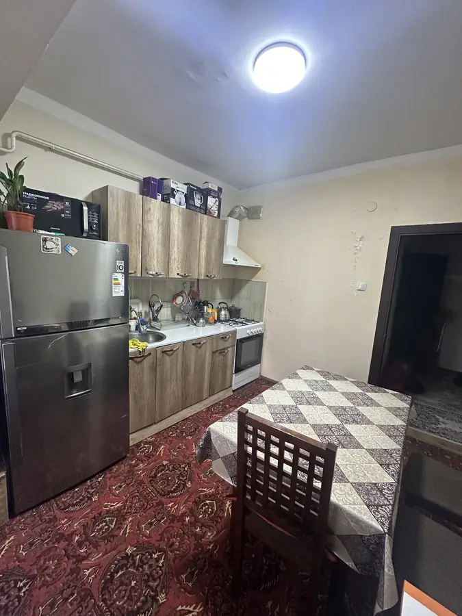 Продается 2-комнатная квартира − 54 м²