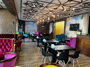 Ofis − 369 m², 1/2 qavat