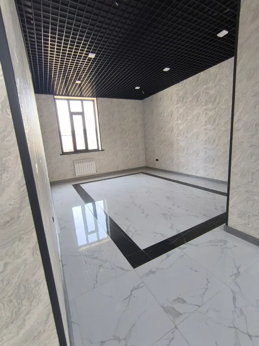 Ijaraga ofis − 1080 m²