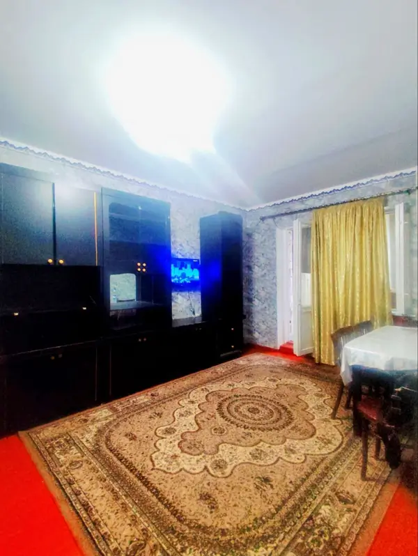 1 xonali kvartira − 42 m², 1/4 qavat