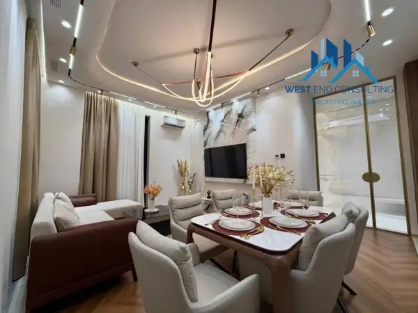 4 xonali kvartira sotiladi − 106 m²