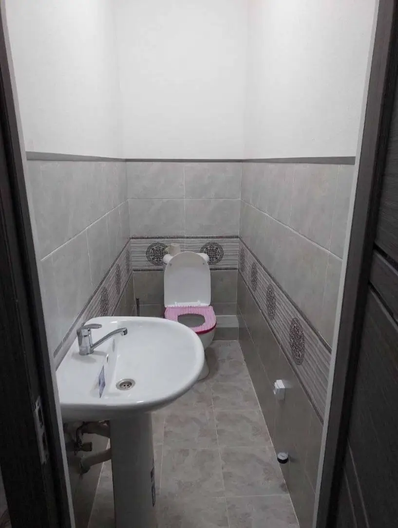 Сдается 4-комнатная квартира − 110 м²