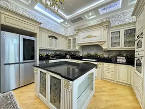 Более 5-комнатная квартира − 330 м², 6/9 этаж