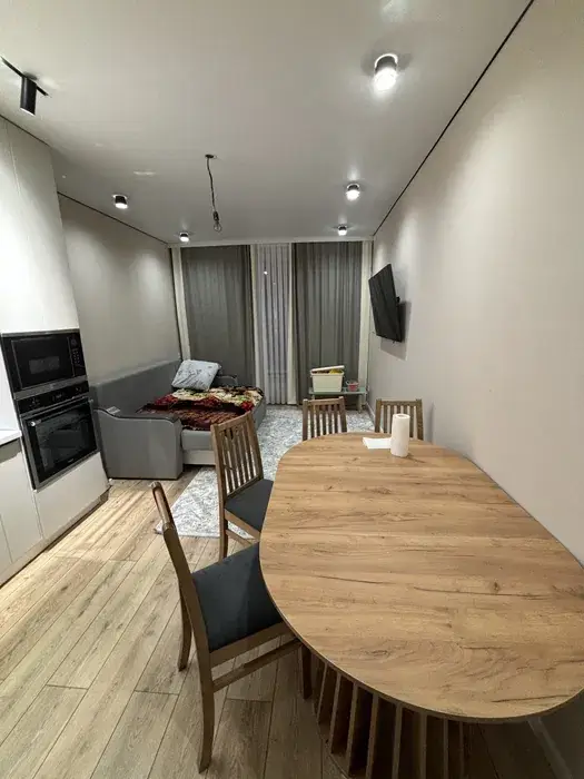 Ijaraga 2 xonali kvartira − 60 m²