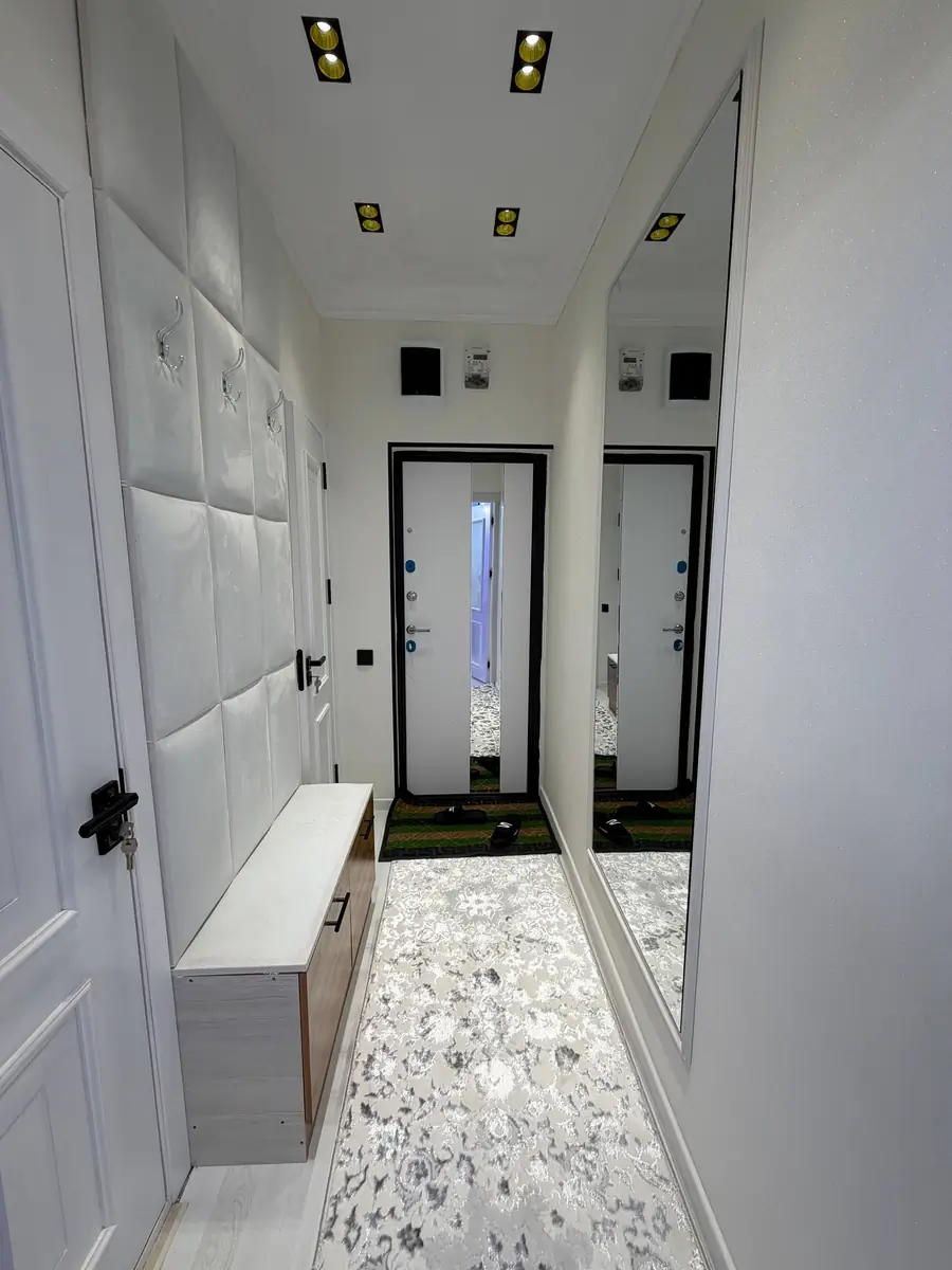 2 xonali kvartira sotiladi − 48 m²