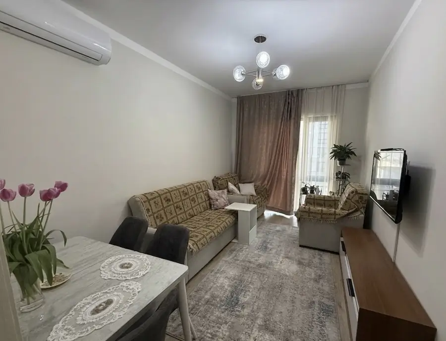 Продается 3-комнатная квартира − 61 м²