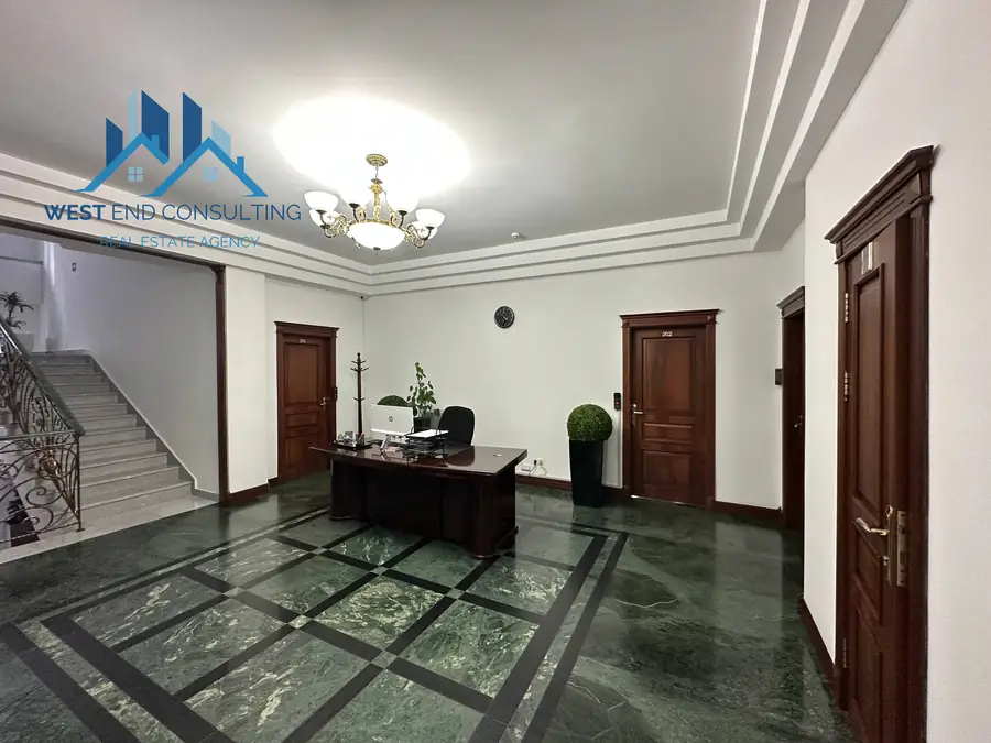 Ijaraga ofis − 1601 m²