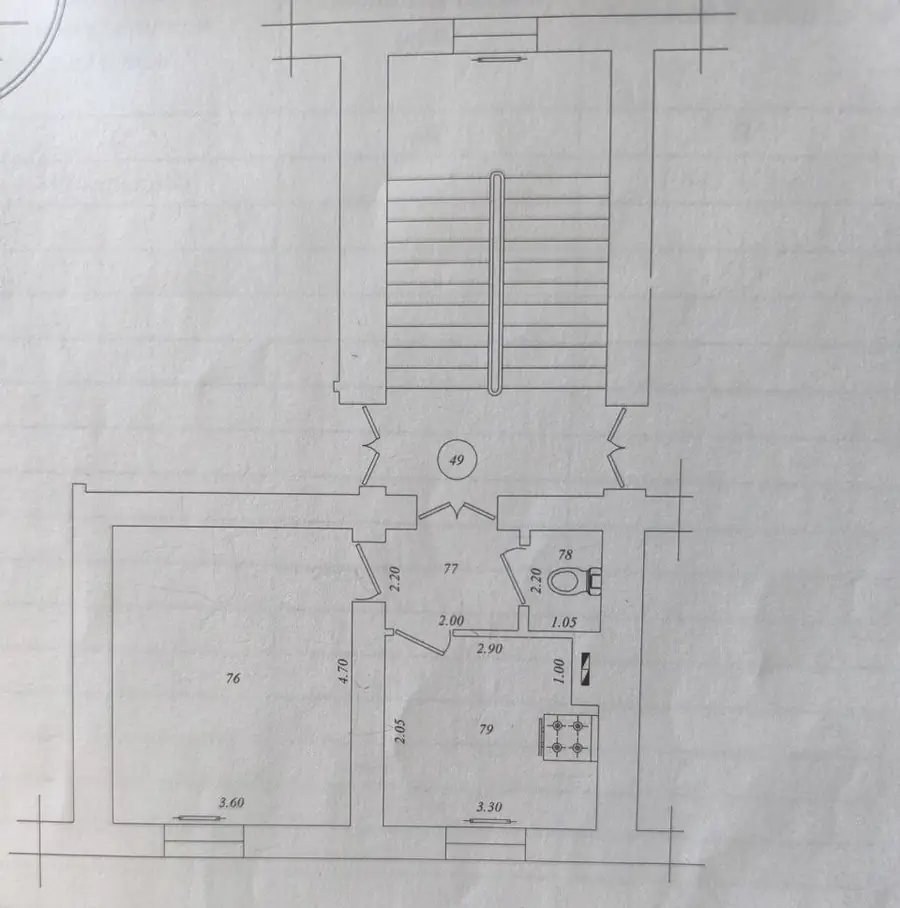 1 xonali kvartira sotiladi − 30.5 m²