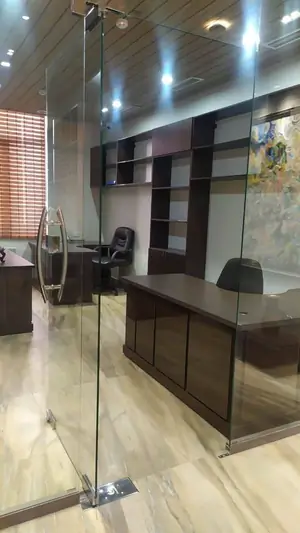 Ofis − 253 m², 2/4 qavat