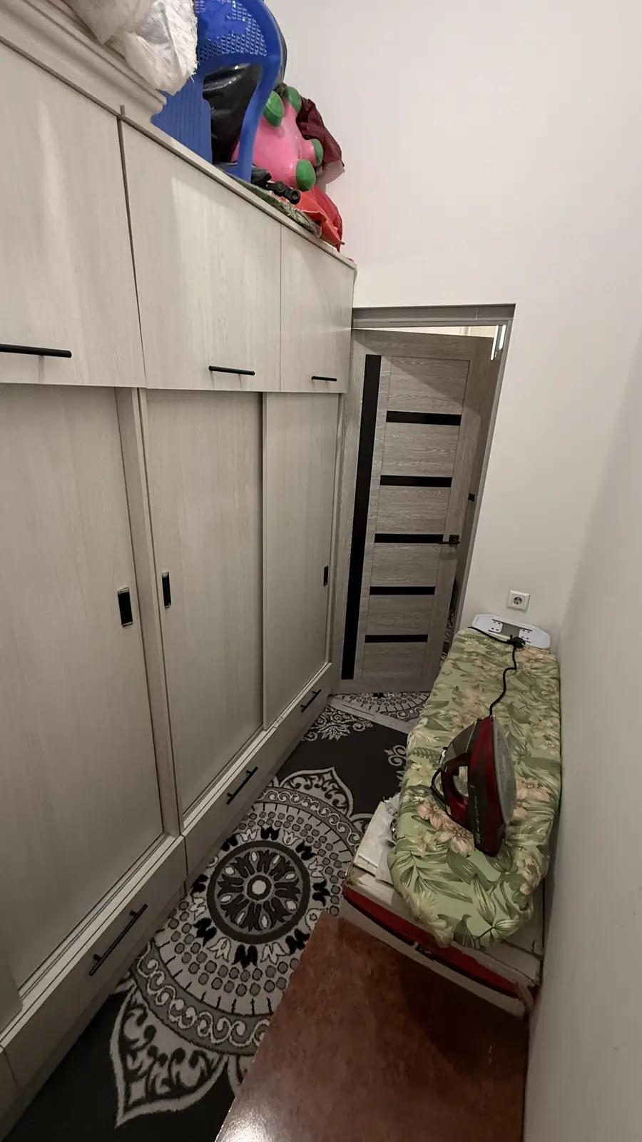 2 xonali kvartira sotiladi − 52 m²