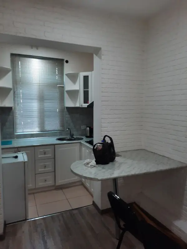 1 xonali kvartira − 38 m², 2/4 qavat