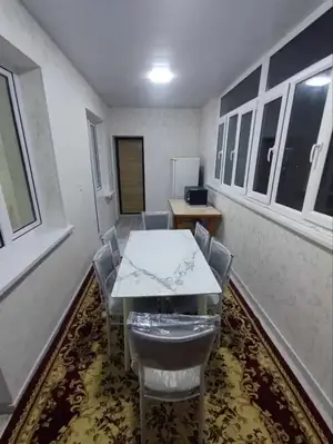 3-комнатная квартира − 60 м², 5/5 этаж