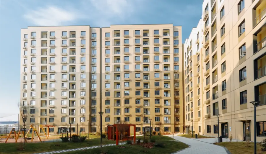 3 xonali kvartira sotiladi − 64.2 m²