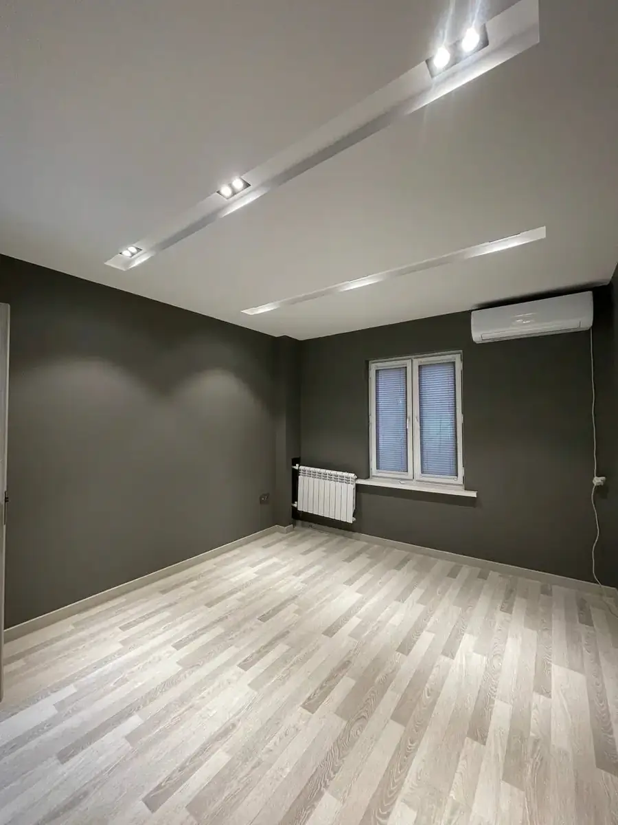 Сдается офис − 150 м²