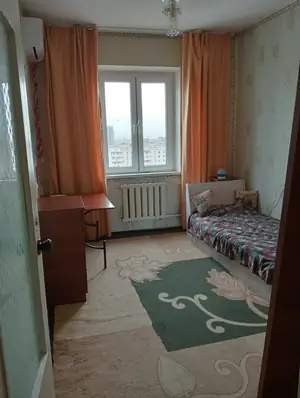 Сдается Более 5-комнатная квартира − 120 м²