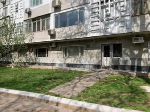 Ijaraga ofis − 130 m²