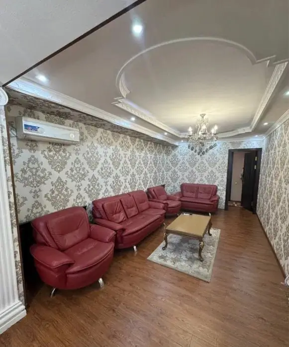 Ijaraga 3 xonali kvartira − 100 m²