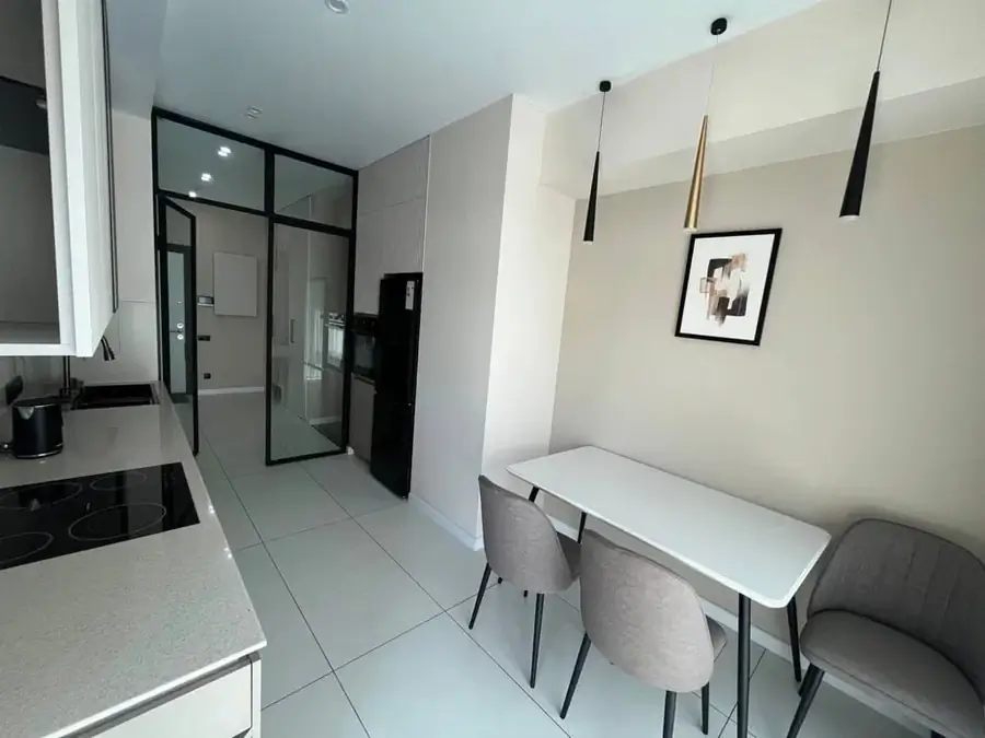 Ijaraga 3 xonali kvartira − 97 m²