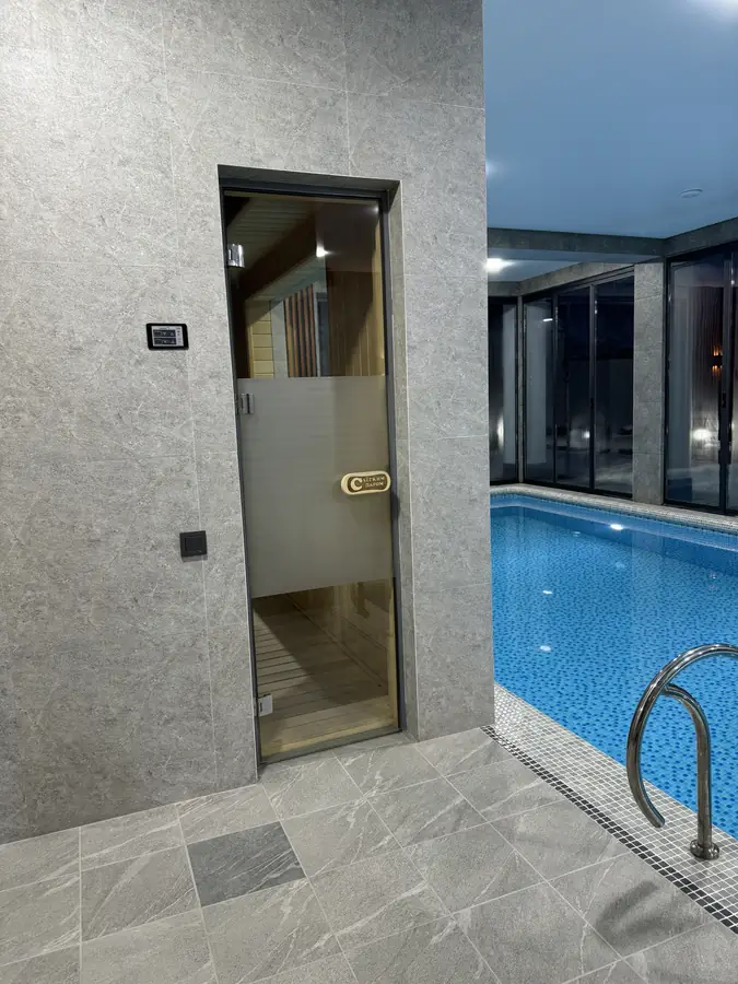 2 qavatli uy sotiladi − 255 m²
