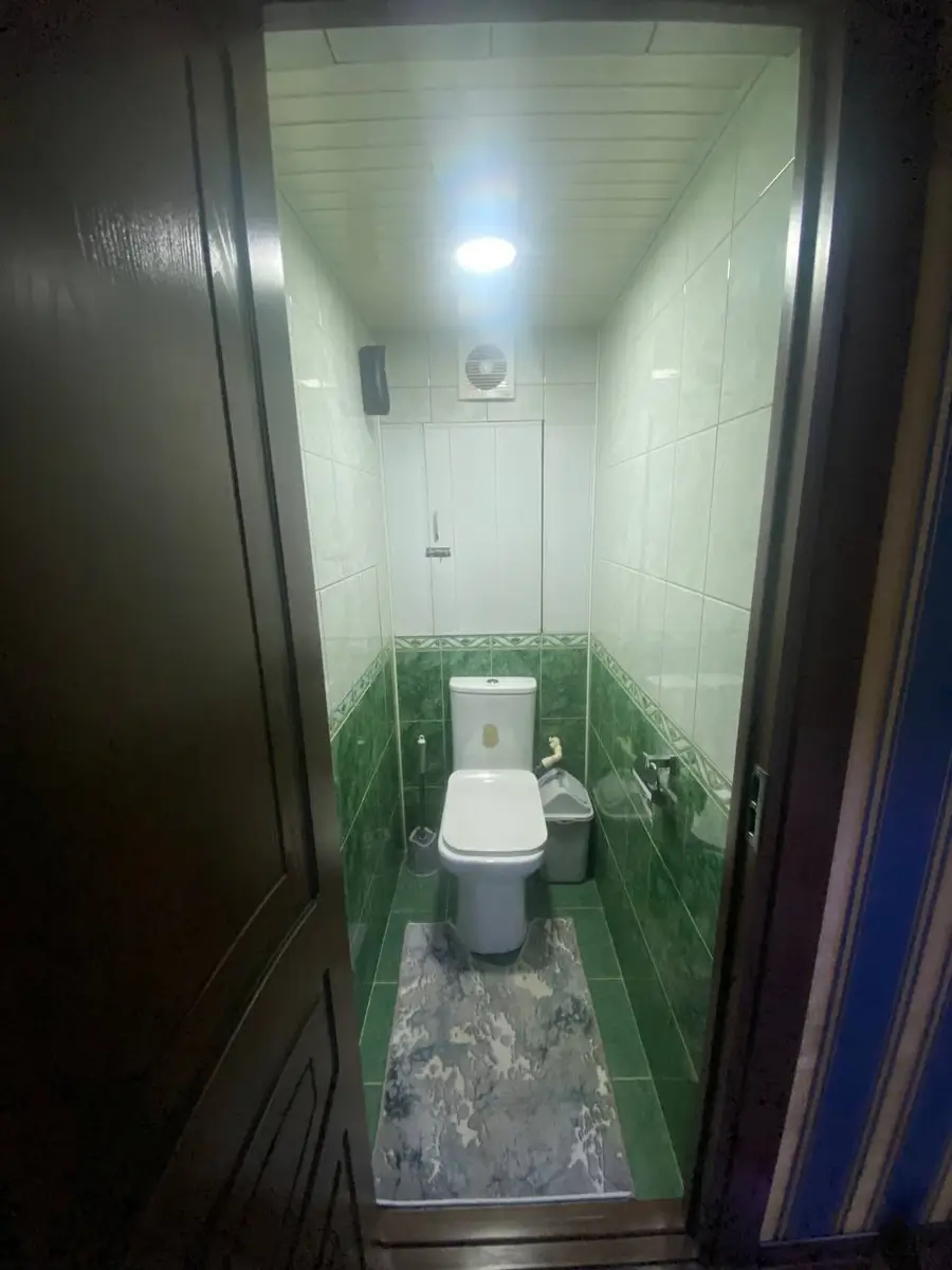 4 xonali kvartira sotiladi − 92 m²