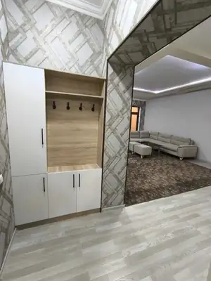 Ijaraga 4 xonali kvartira − 130 m²