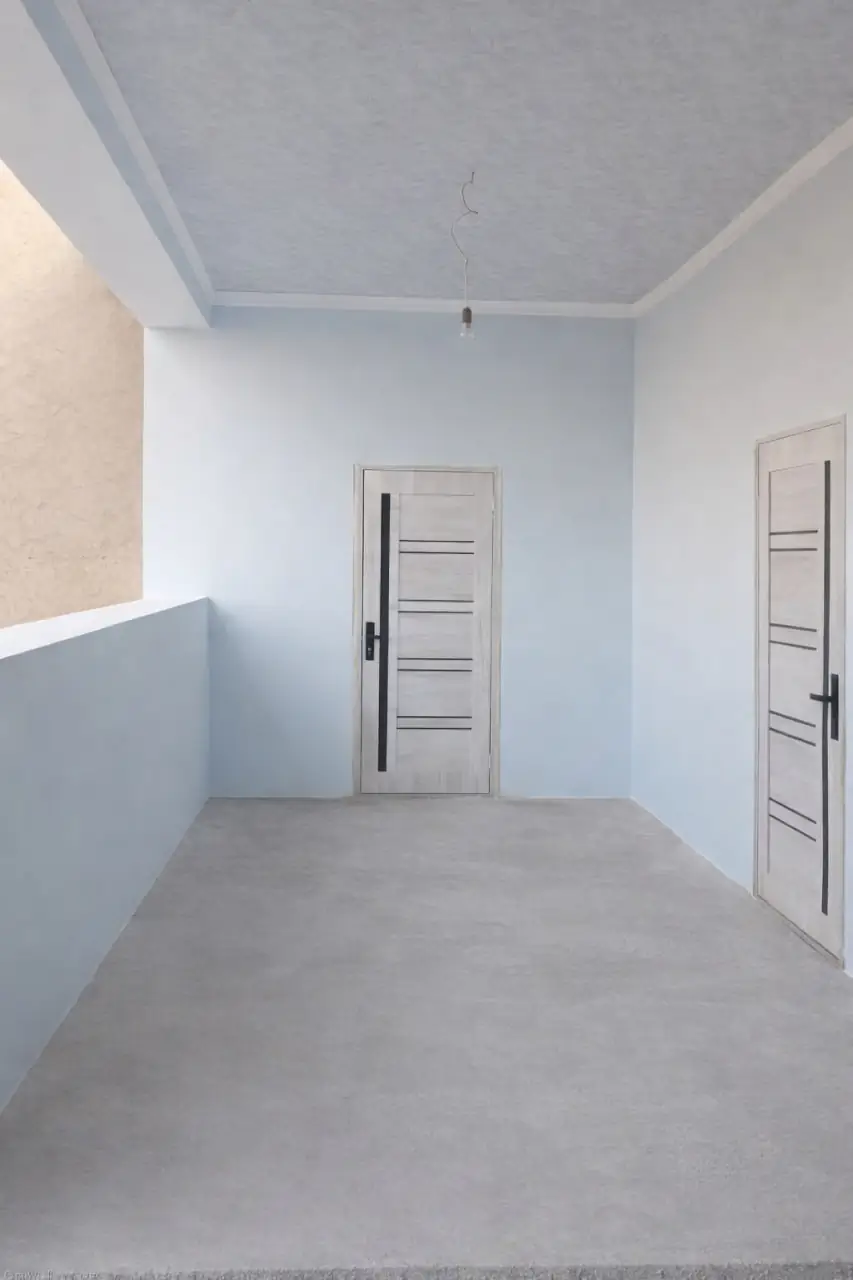 Продается 1-этажный дом − 650 м²
