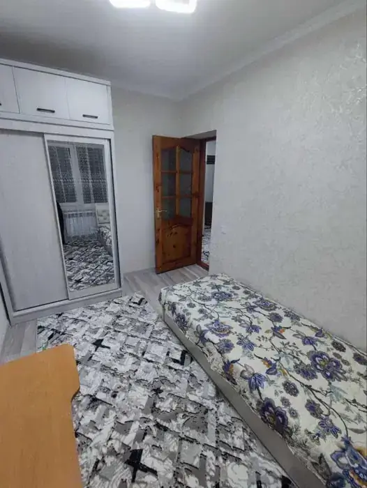 Сдается 3-комнатная квартира − 60 м²