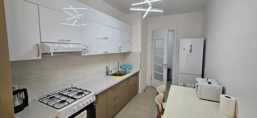 Ijaraga 3 xonali kvartira − 86 m²