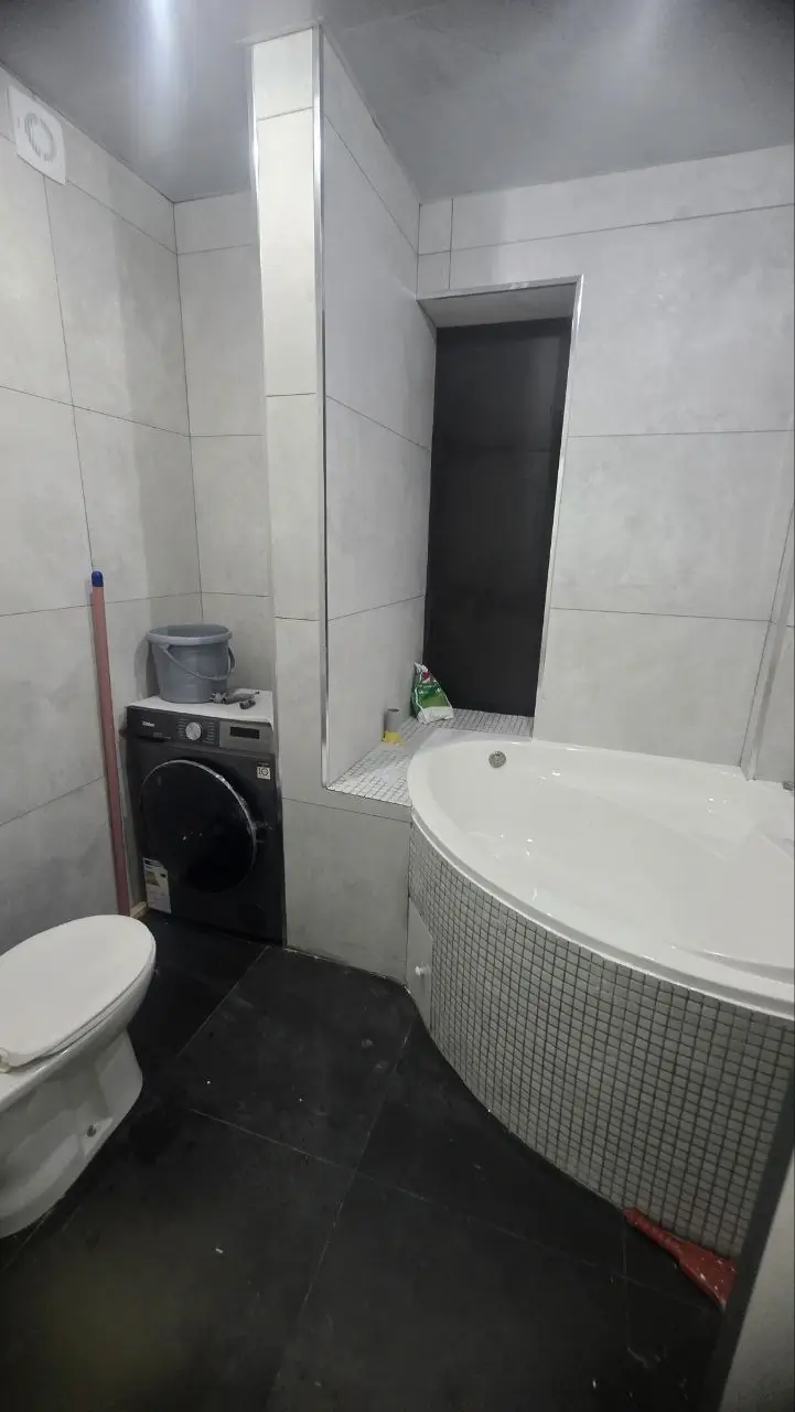 Сдается 3-комнатная квартира − 65 м²