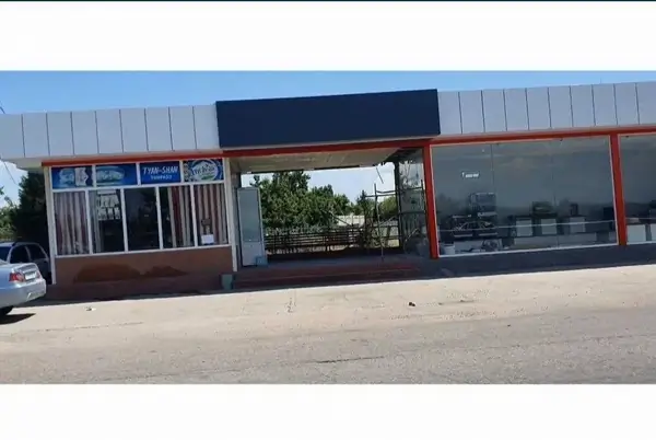 Savdo-sotiq maydoni − 100 m², 1/1 qavat