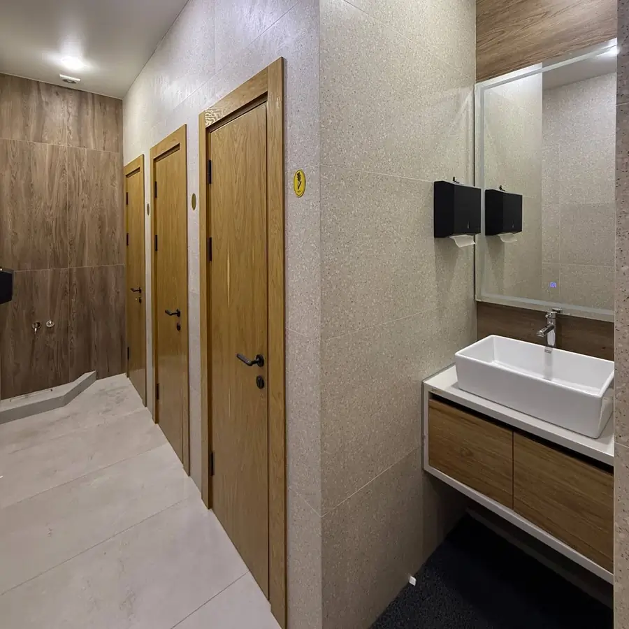 Ijaraga ofis − 500 m²