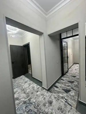 3 xonali kvartira sotiladi − 75 m²