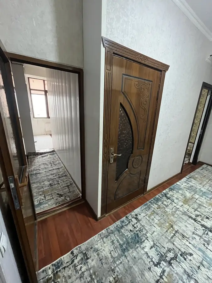 Продается 2-комнатная квартира − 49 м²