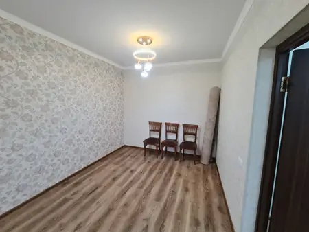 4-комнатная квартира − 100 м², 5/7 этаж