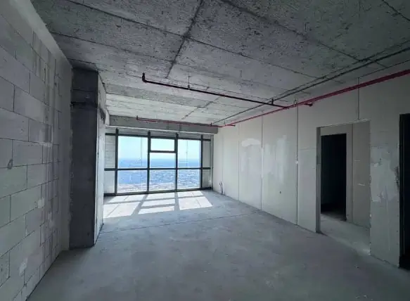 2 xonali kvartira sotiladi − 95 m²