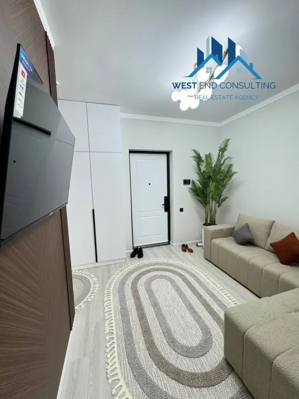 2 xonali kvartira sotiladi − 42 m²