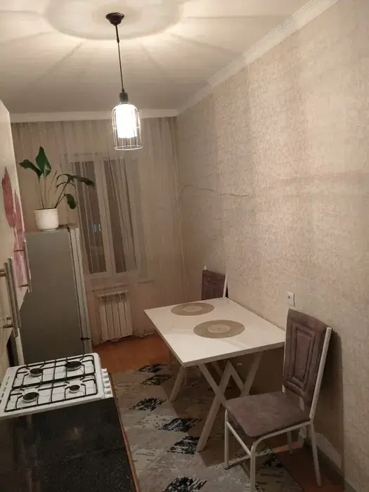Ijaraga 2 xonali kvartira − 60 m²