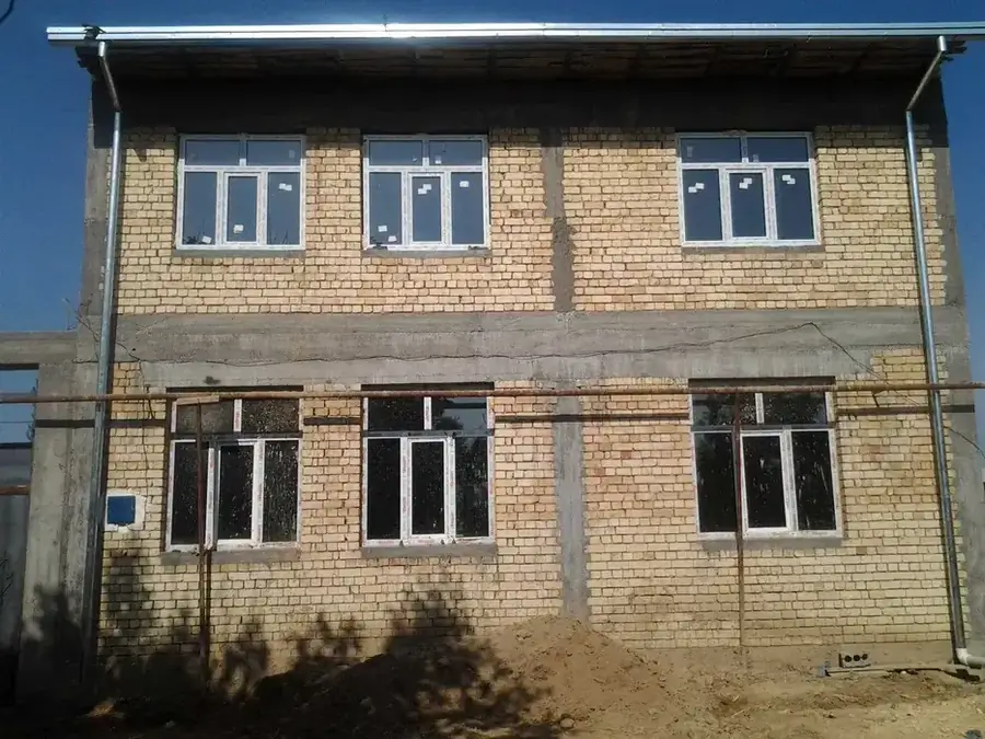 Продается 2-этажный дом − 190 м²