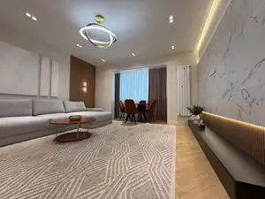 2 xonali kvartira sotiladi − 60 m²