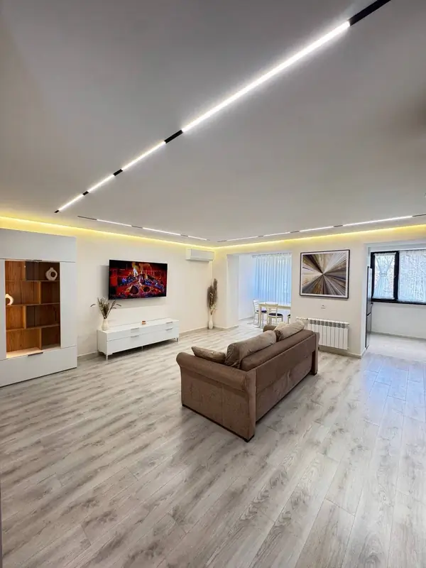 3 xonali kvartira − 80 m², 3/4 qavat