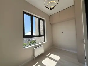 2 xonali kvartira sotiladi − 51 m²