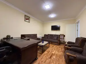 Ijaraga ofis − 154 m²