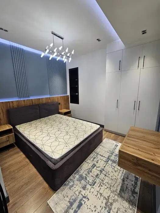 2 xonali kvartira sotiladi − 49 m²