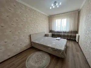 Ijaraga 2 xonali kvartira − 80 m²