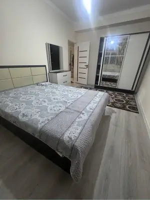3 xonali kvartira − 70 m², 4/4 qavat