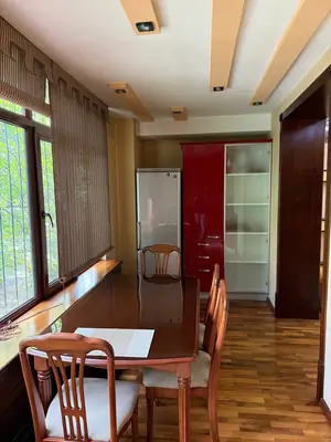 3 xonali kvartira − 83 m², 2/4 qavat