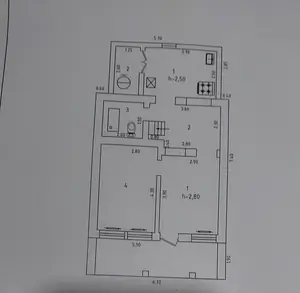 2 qavatli uy sotiladi − 98 m²