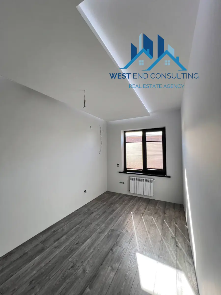 Ijaraga 2 qavatli uy − 500 m²